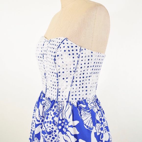 ❌SOLD❌Lilly Pulitzer Embroidered Strapless Dress - Picture 3 of 6